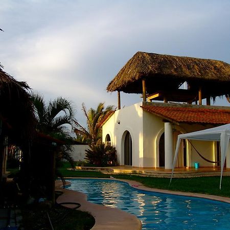 Cabanas Pie De La Cuesta Hotel Coyuca Exterior photo