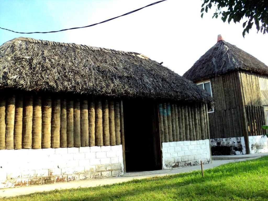 Cabanas Pie De La Cuesta Hotel Coyuca Room photo